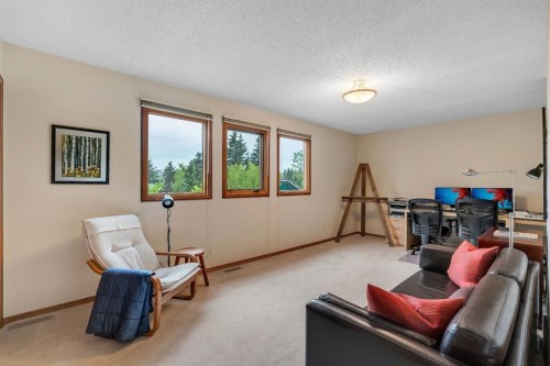 420 Strathcona Drive Sw, Calgary, AB - Indoor