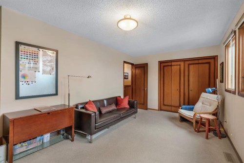 420 Strathcona Drive Sw, Calgary, AB - Indoor