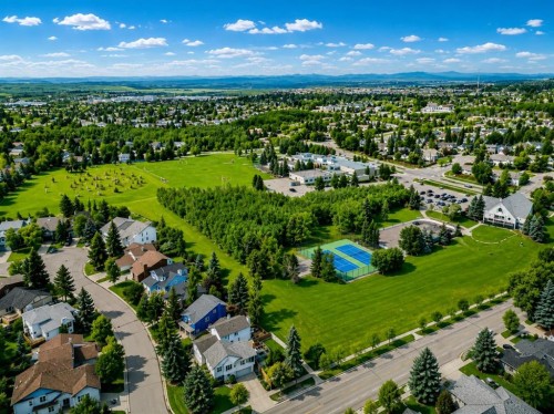 420 Strathcona Drive Sw, Calgary, AB - Outdoor With View