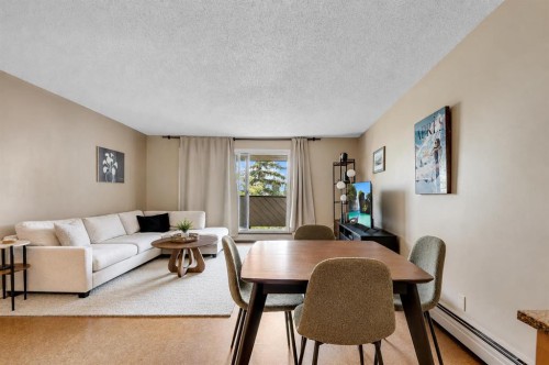 302-1513 26 Avenue Sw, Calgary, AB - Indoor