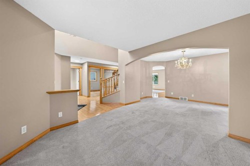 78 Hampstead View Nw, Calgary, AB - Indoor Photo Showing Other Room