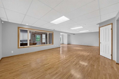 78 Hampstead View Nw, Calgary, AB - Indoor Photo Showing Other Room
