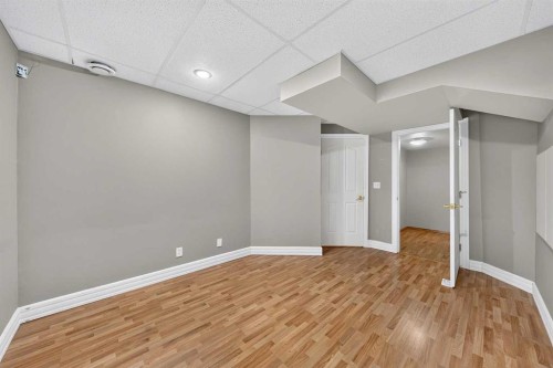 78 Hampstead View Nw, Calgary, AB - Indoor Photo Showing Other Room