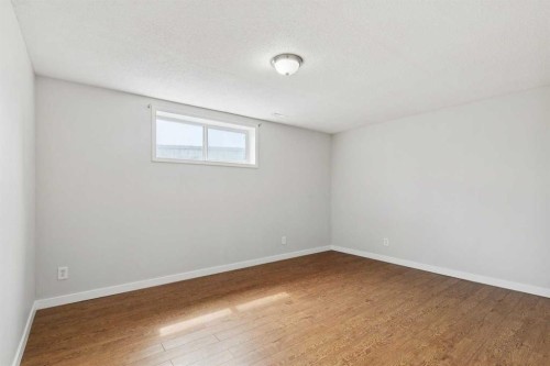 126 Somerglen Way Sw, Calgary, AB - Indoor Photo Showing Other Room