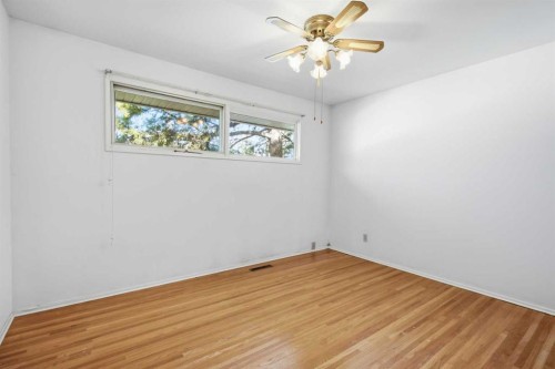 120 Glenpatrick Drive Sw, Calgary, AB - Indoor Photo Showing Other Room