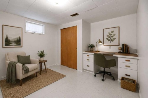 120 Glenpatrick Drive Sw, Calgary, AB - Indoor Photo Showing Office