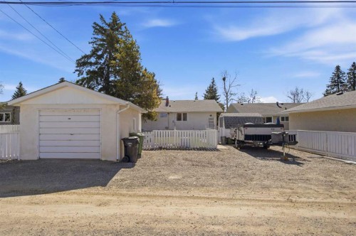 120 Glenpatrick Drive Sw, Calgary, AB - Outdoor With Exterior