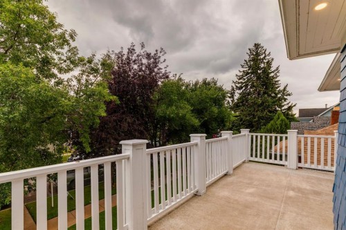 3607 7 Street Sw, Calgary, AB - Outdoor