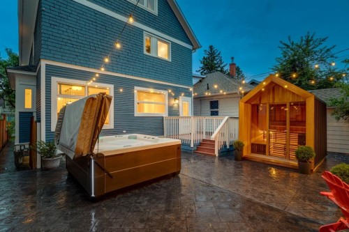 3607 7 Street Sw, Calgary, AB - Outdoor