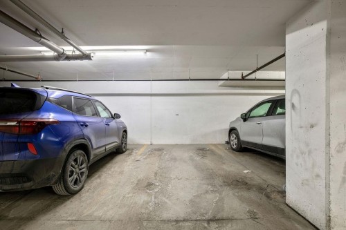 313-25 Aspenmont Heights Sw, Calgary, AB - Outdoor