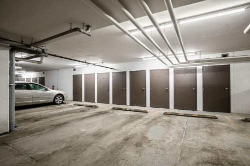 313-25 Aspenmont Heights Sw, Calgary, AB - Outdoor With Exterior