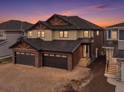 435 kinniburgh Loop  Chestermere, AB T1X 3C4