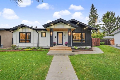 2615 Lougheed Drive Sw, Calgary, AB - Outdoor