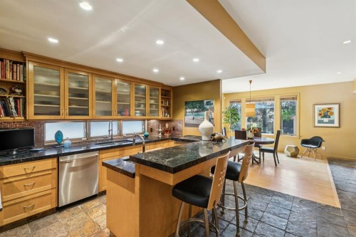 1717 7 Avenue Nw, Calgary, AB - Indoor