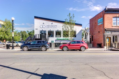 1717 7 Avenue Nw, Calgary, AB - Outdoor