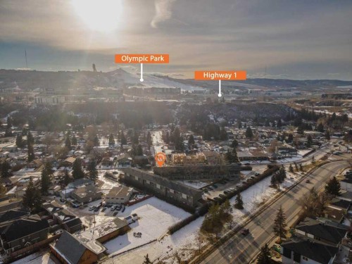 1-8112 36 Avenue Nw, Calgary, AB - Outdoor With View