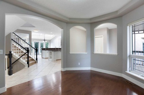 3414 Douglasdale Boulevard Se, Calgary, AB - Indoor Photo Showing Other Room