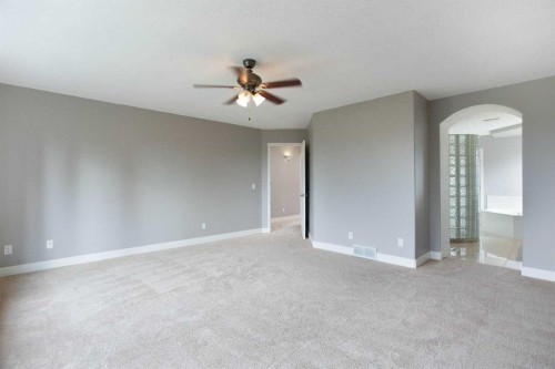 3414 Douglasdale Boulevard Se, Calgary, AB - Indoor Photo Showing Other Room