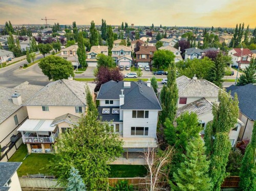 3414 Douglasdale Boulevard Se, Calgary, AB - Outdoor