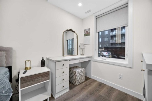 207-3450 19 Street Sw, Calgary, AB - Indoor