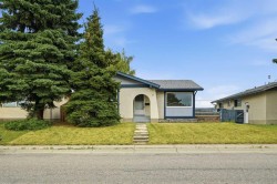 1211 Maitland Drive NE Calgary, AB T2A 5K2