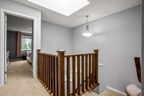 81 New Brighton Heights Se, Calgary, AB - Indoor Photo Showing Other Room