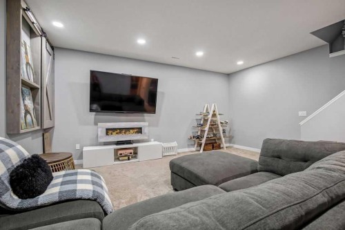 81 New Brighton Heights Se, Calgary, AB - Indoor