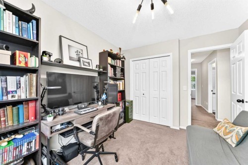 315 Chaparral Valley Drive Se, Calgary, AB 