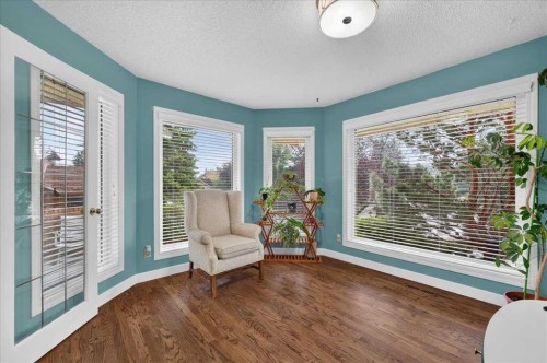 876 Shawnee Drive Sw, Calgary, AB - Indoor