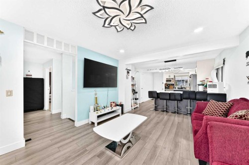 60 Falmere Court Ne, Calgary, AB - Indoor
