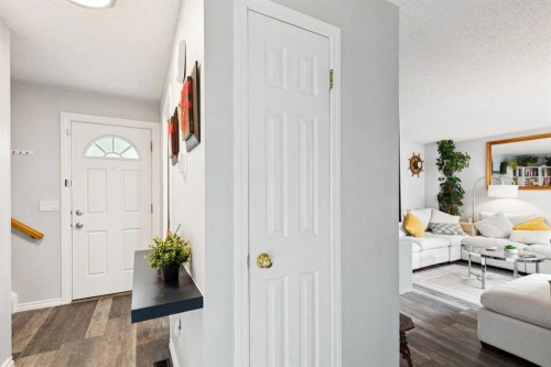 38-3620 51 Street Sw, Calgary, AB - Indoor