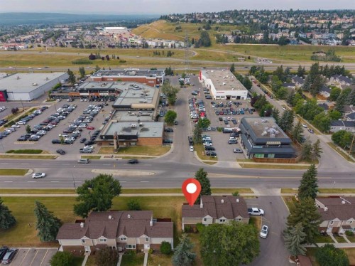 38-3620 51 Street Sw, Calgary, AB - Outdoor With View