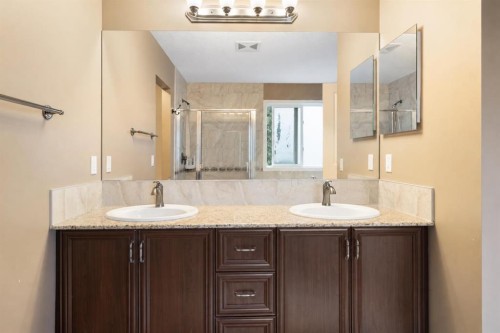 19 Silverado Skies Bay Sw, Calgary, AB - Indoor Photo Showing Bathroom