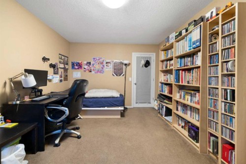 19 Silverado Skies Bay Sw, Calgary, AB - Indoor Photo Showing Office