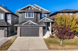 76 Evanspark Circle NWCalgary, AB T3P 0B4