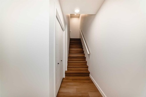 103 Osprey Hill Point Sw, Calgary, AB - Indoor Photo Showing Other Room