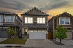 217 Lucas Crescent NWCalgary, AB T3P 1M8