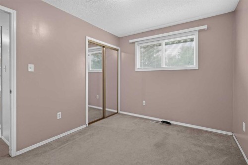 152 Maddock Way Ne, Calgary, AB - Indoor Photo Showing Other Room