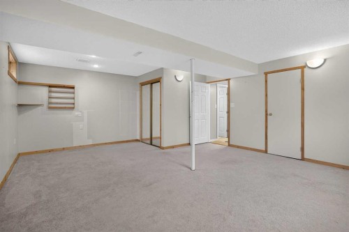 152 Maddock Way Ne, Calgary, AB - Indoor