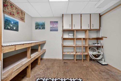 152 Maddock Way Ne, Calgary, AB - Indoor Photo Showing Other Room