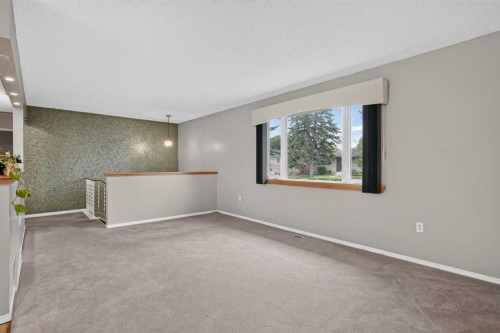 152 Maddock Way Ne, Calgary, AB - Indoor Photo Showing Other Room