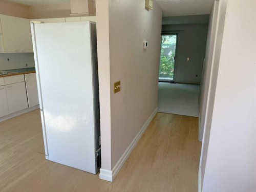 20-6503 Ranchview Drive Nw, Calgary, AB - Indoor