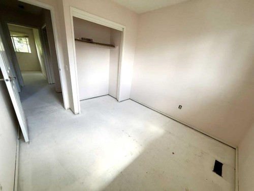 20-6503 Ranchview Drive Nw, Calgary, AB - Indoor Photo Showing Other Room
