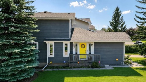 83 Millrise Crescent Sw, Calgary, AB - Outdoor