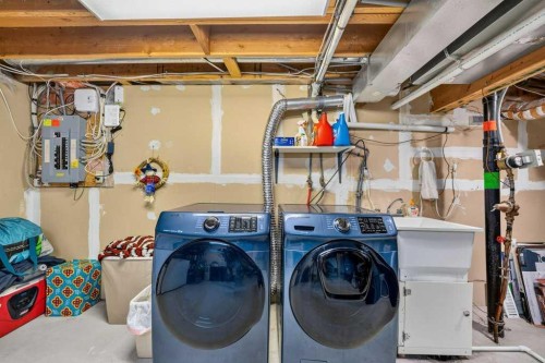 83 Millrise Crescent Sw, Calgary, AB - Indoor Photo Showing Laundry Room