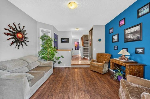 83 Millrise Crescent Sw, Calgary, AB - Indoor Photo Showing Other Room