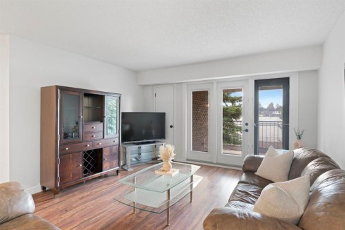 2305-202 Braeglen Close Sw, Calgary, AB 