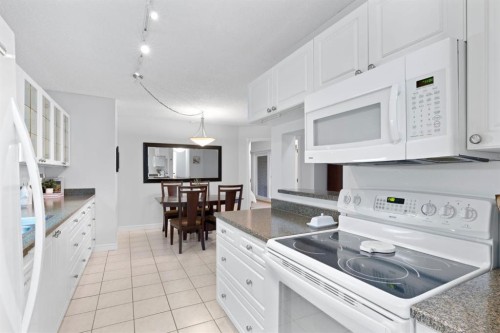 2305-202 Braeglen Close Sw, Calgary, AB 