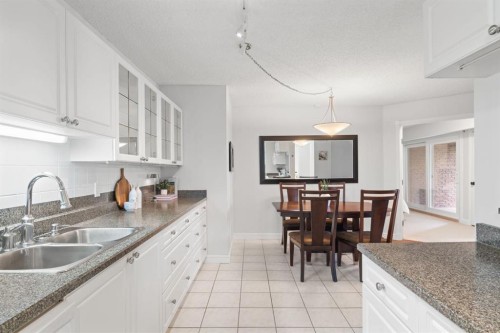 2305-202 Braeglen Close Sw, Calgary, AB 
