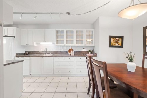 2305-202 Braeglen Close Sw, Calgary, AB 